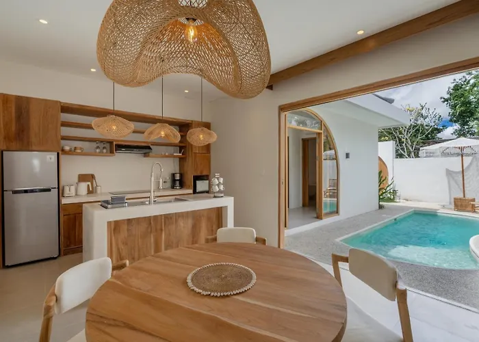 Vakantiehuis Peaceful 2 Bdr - Private Pool - Near