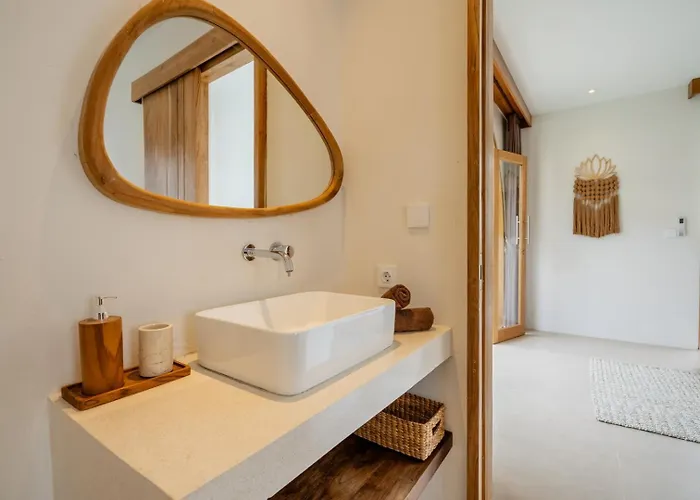 Peaceful 2 Bdr - Private Pool - Near Vakantiehuis