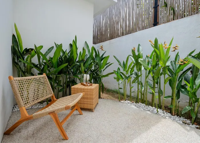 Peaceful 2 Bdr - Private Pool - Near *