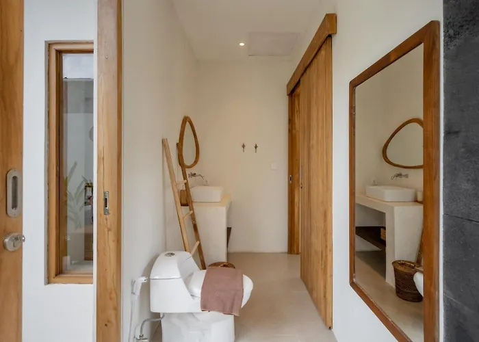 Peaceful 2 Bdr - Private Pool - Near Ferienhaus *
