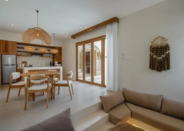 Peaceful 2 Bdr - Private Pool - Near *