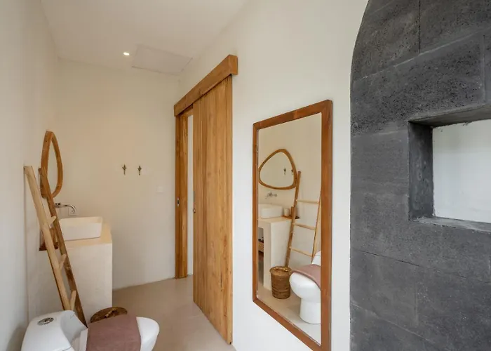 Peaceful 2 Bdr - Private Pool - Near Vakantiehuis